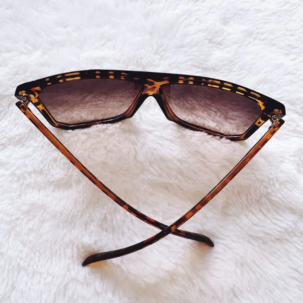 Kira Tortoise Brown & Black Oversized Sunglasses - Picture 9 of 11